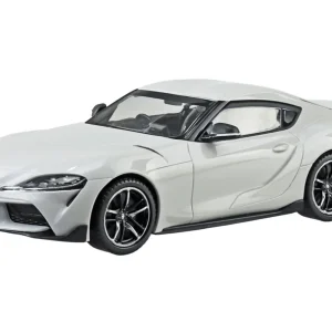 Aoshima 1/32 Rakupla Snap Kit Toyota Gr Supra 2019 White Model